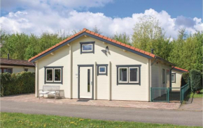 Beautiful Home In Sint-Annaland With Kitchen